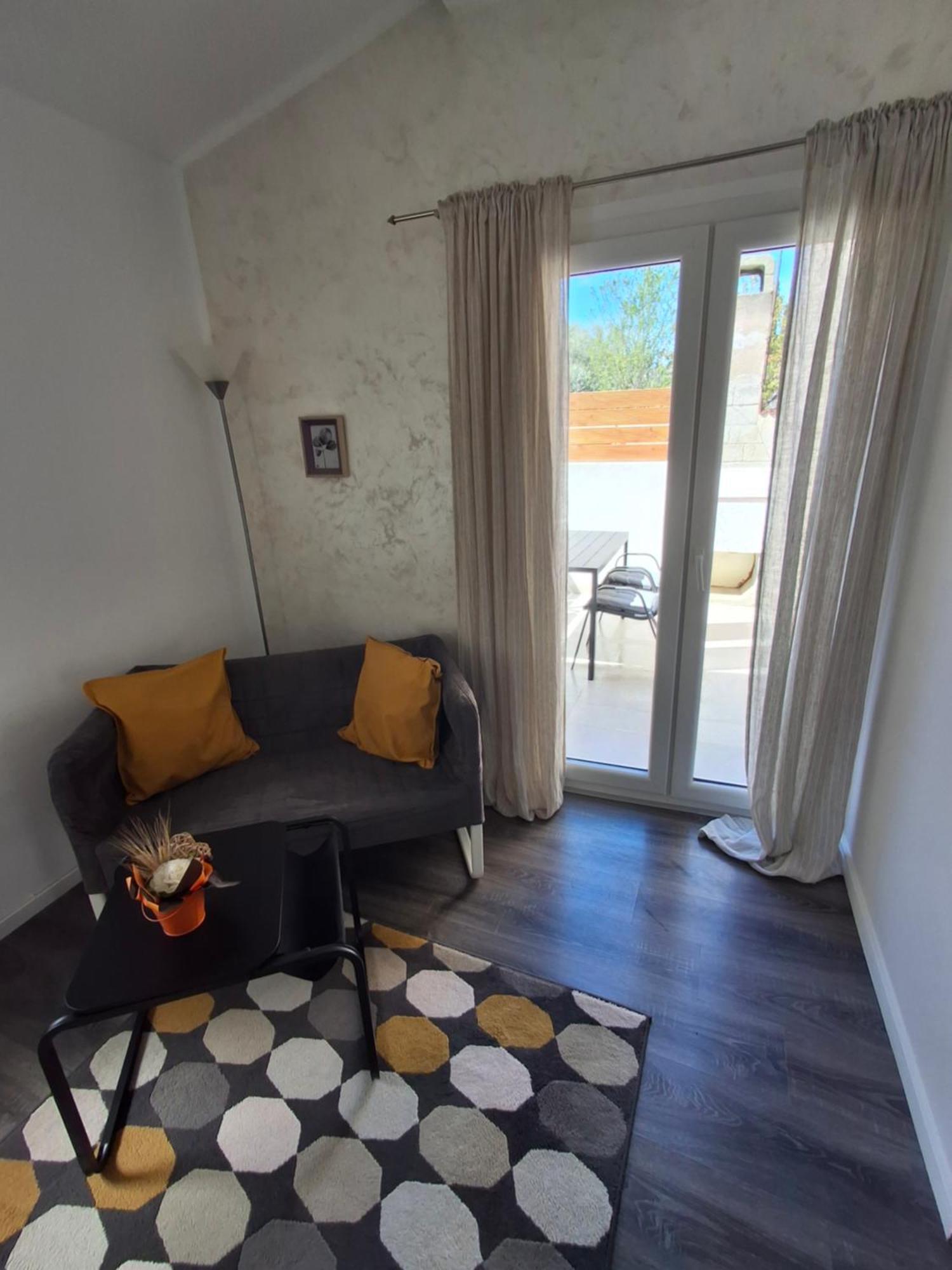 Apartmani Alma Pula Buitenkant foto